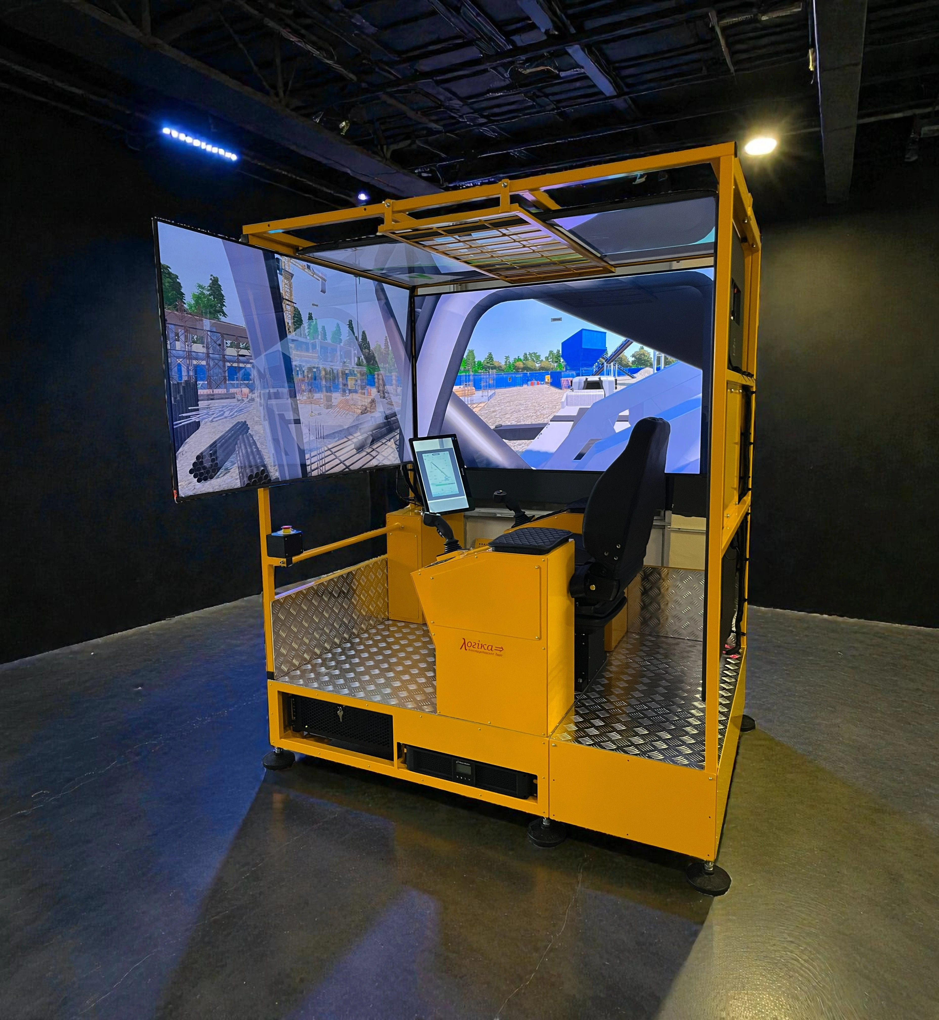 Truck Crane Operator Training Simulator Truck Crane Operator
Training Simulator - "Logika"
