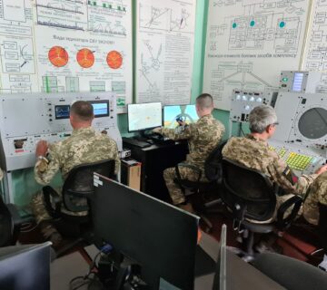 Робота розрахунку ЗРК Бук-М1 у 41-му навчально-тренувальному центрі