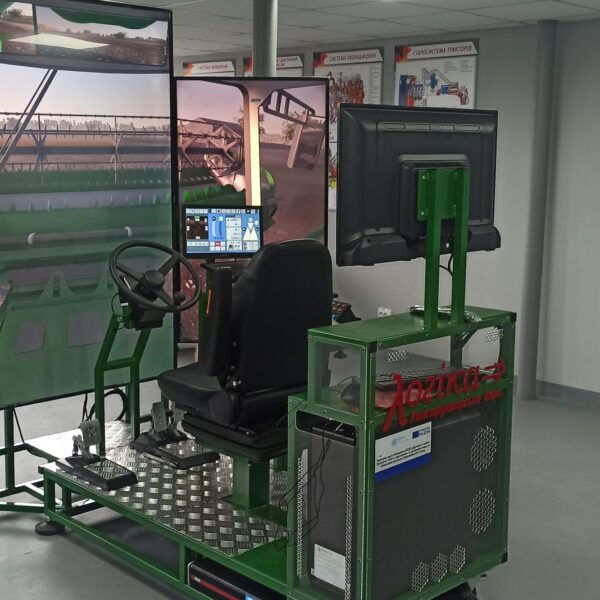 Симулятор комбайну